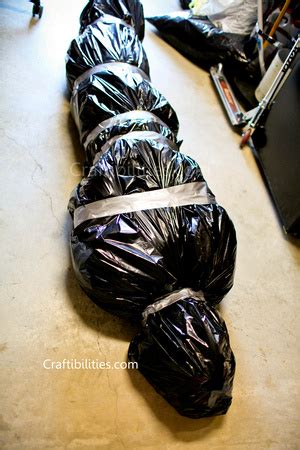 diy fake body bag|diy halloween body bag ideas.